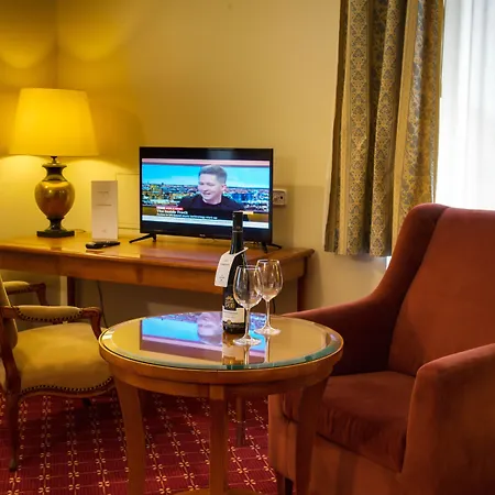 Hotel St George - Czech Leading