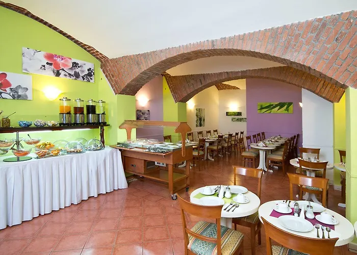 St George - Czech Leading